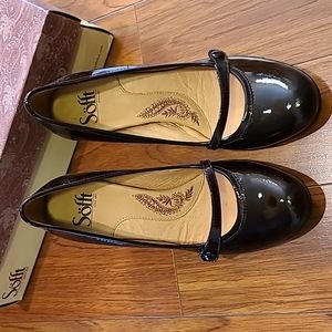 Sofft Burgandy Pumps